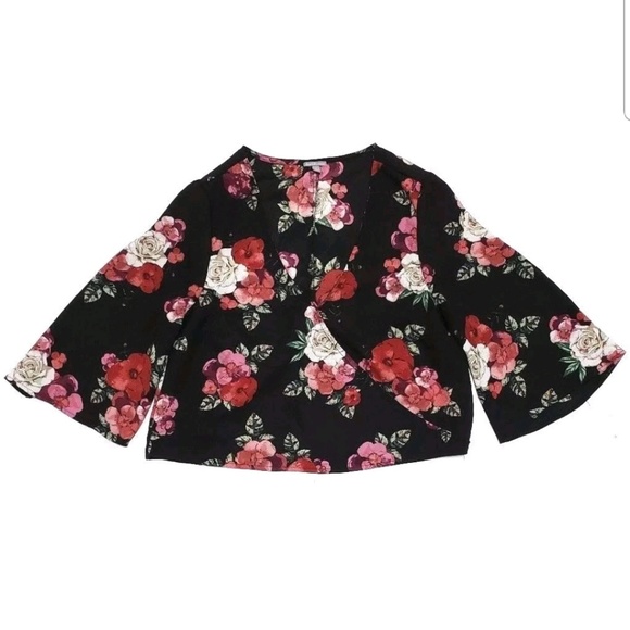 Charlotte Russe Tops - Charolette Russe Womens Crop Top Floral Bell Sleev Charlotte Russe Tops - Charolette Russe Womens Crop Top Floral Bell Sleev